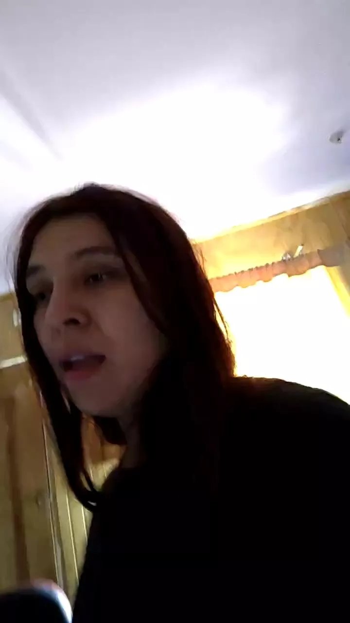 Offline Carolinaalg on Cam4