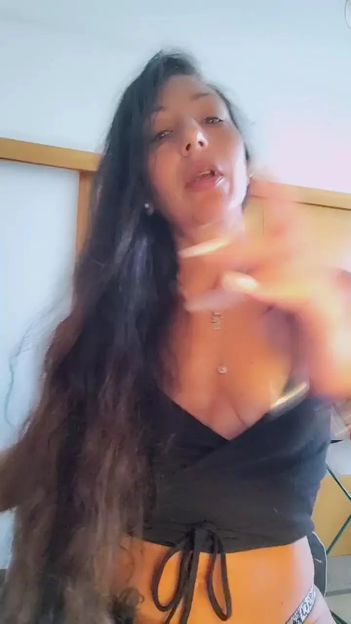 Offline GattaRossah on Cam4