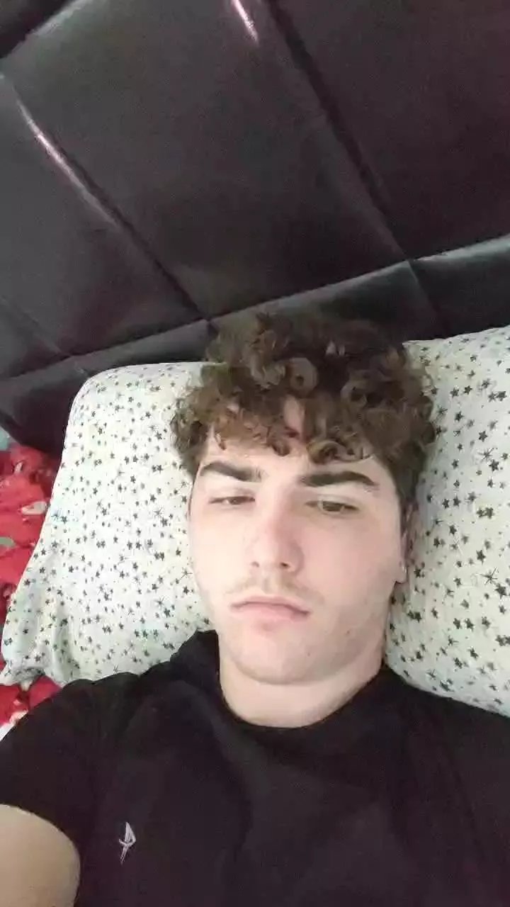 Offline jjhunter07 on Cam4