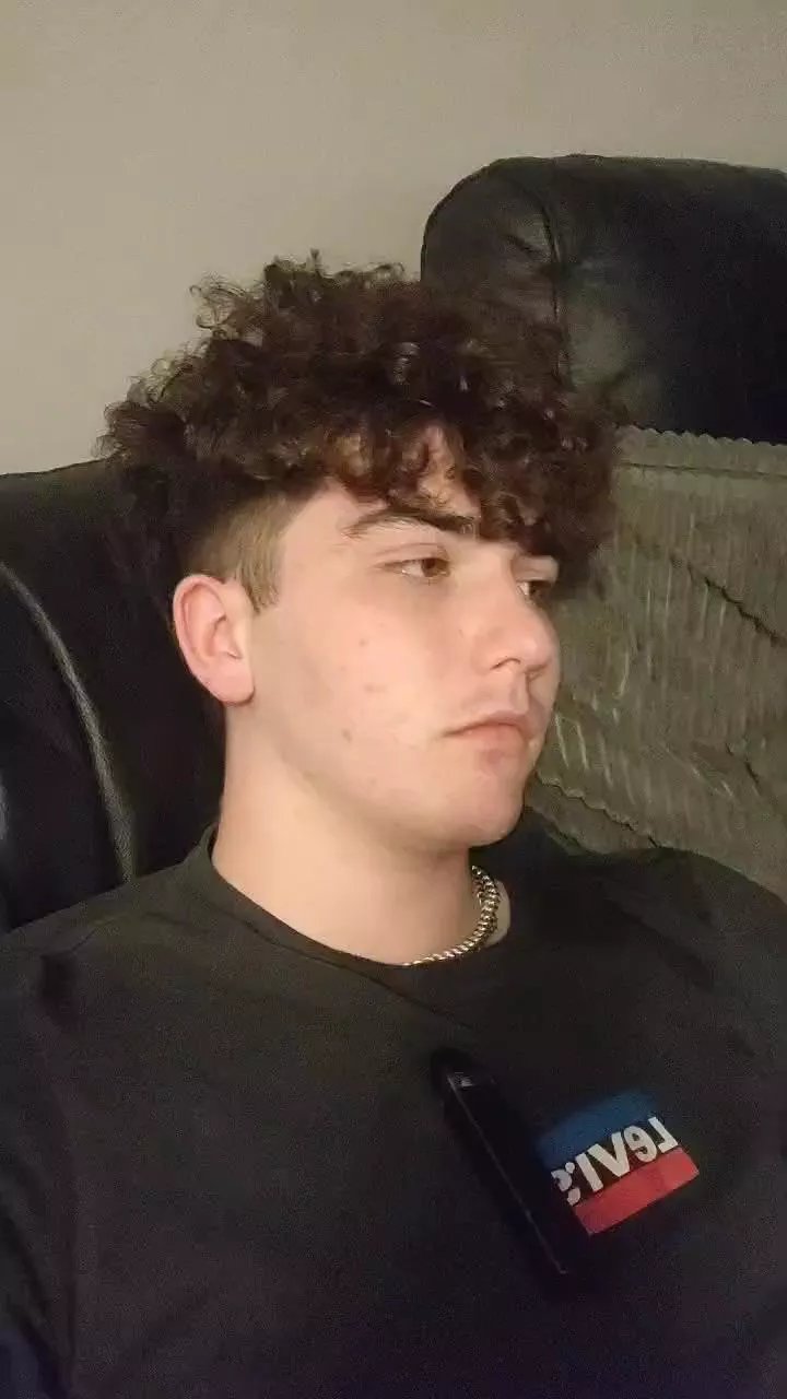 Offline jjhunter07 on Cam4