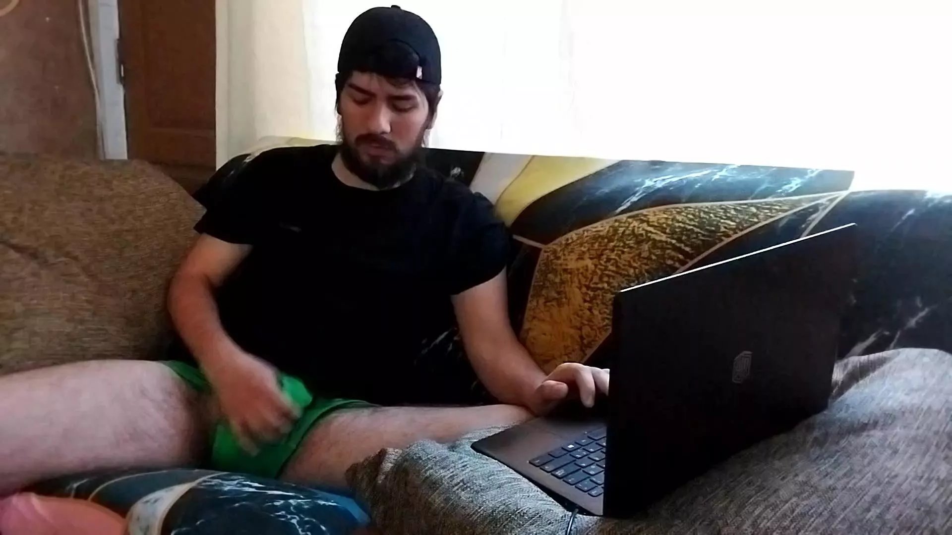 Offline jumpinthefire on Cam4