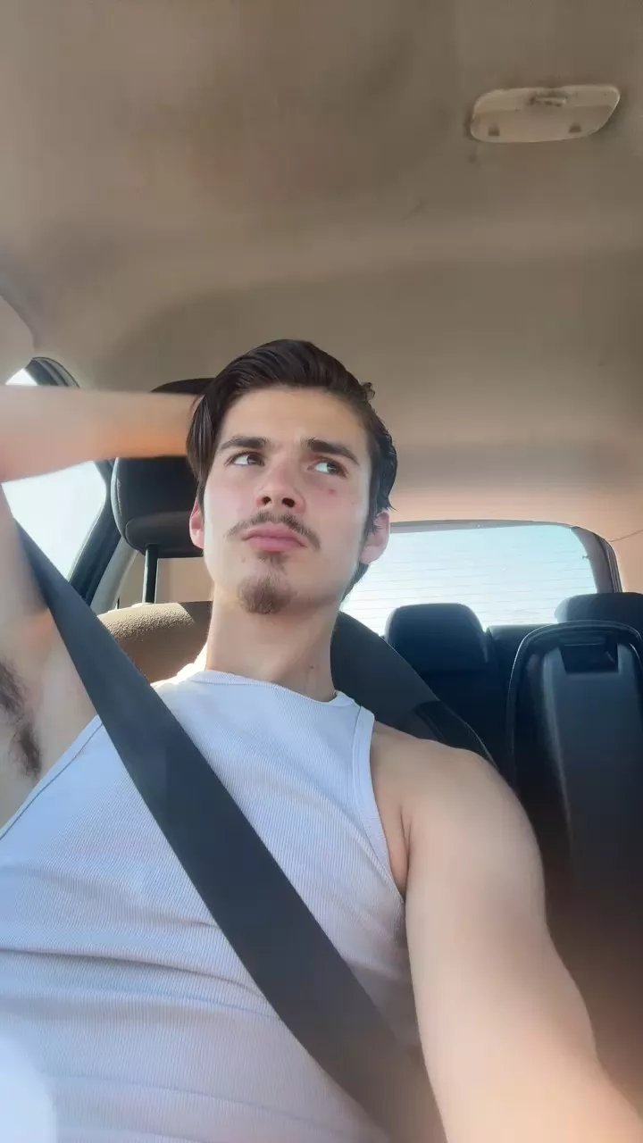 Offline pablo2762 on Cam4