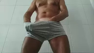 Offline tonytuga on Cam4