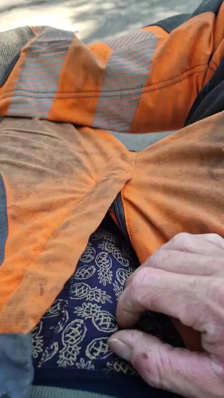 Offline Wiesencoltx on Cam4