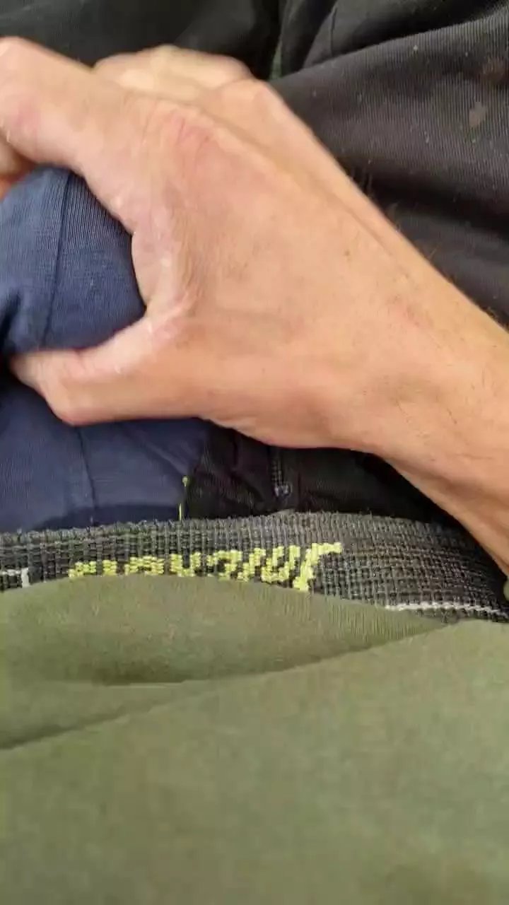 Offline Wiesencoltx on Cam4