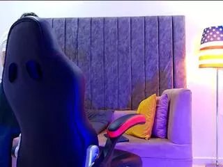 Offline andres_stud on Flirt4Free