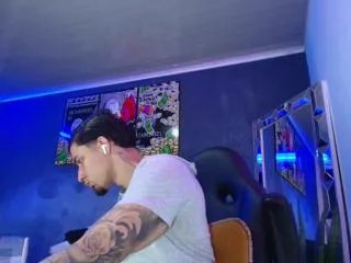 Offline camilo_alvarezz on Flirt4Free