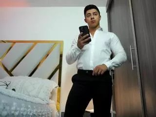 Offline devin_hunter on Flirt4Free