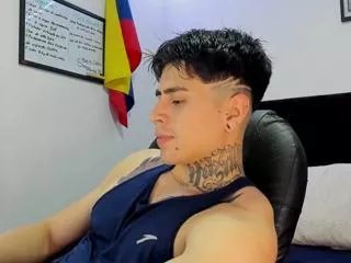 Offline drake_thomsoon on Flirt4Free