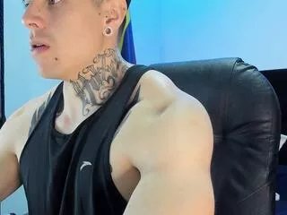 Offline drake_thomsoon on Flirt4Free