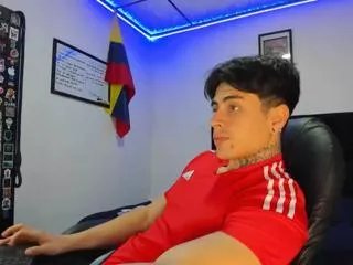 Offline drake_thomsoon on Flirt4Free