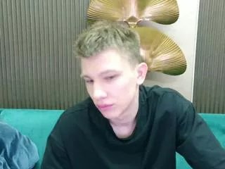Offline felix_lost on Flirt4Free