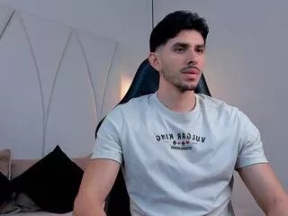 Offline logan_cutler on Flirt4Free