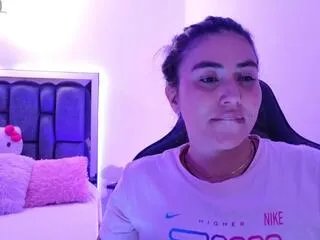 Offline lola_dove on Flirt4Free