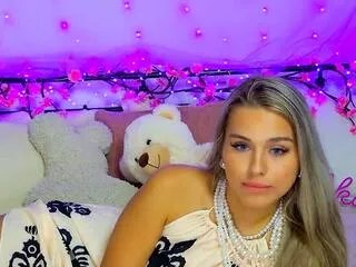 Private nikki_alman on Flirt4Free