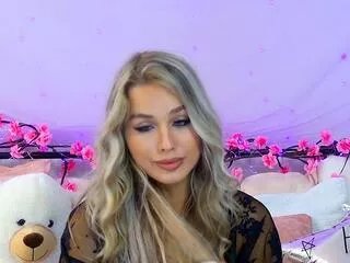 Private nikki_alman on Flirt4Free