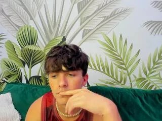 Away pierce_bailey on Flirt4Free