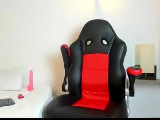 Offline reily_usui on Flirt4Free