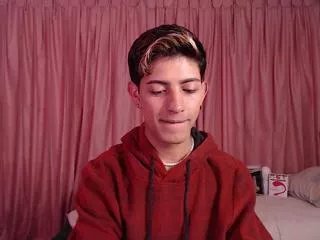 Offline theo_brown on Flirt4Free