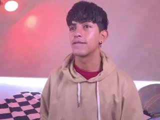 Offline theo_brown on Flirt4Free