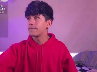 Offline theo_brown on Flirt4Free