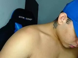 Offline valerio_rossi on Flirt4Free