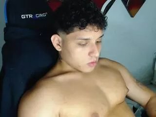 Offline valerio_rossi on Flirt4Free