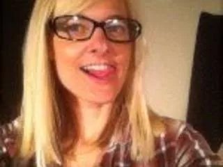 Offline AlannaThomas on Streamate