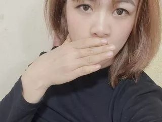 Offline Alinee37 on Streamate