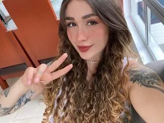 Offline AmyBeee on Streamate