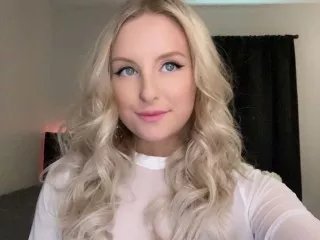Offline annallise on Streamate