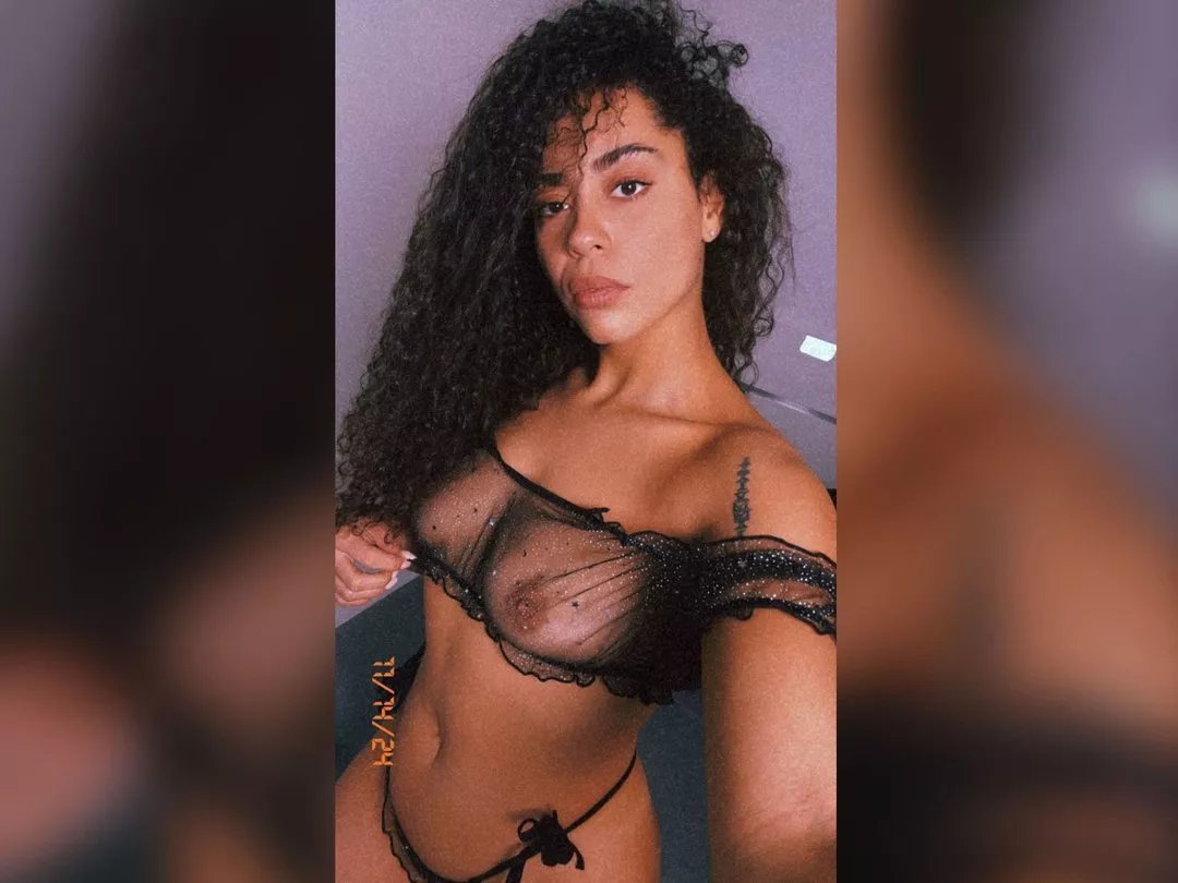 Offline KatReeseXO on Streamate