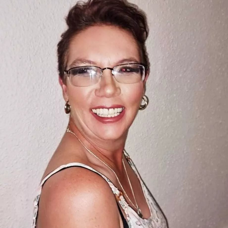 Offline Mysticmingle69 on Streamate