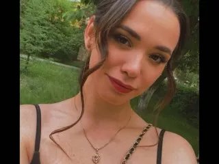 Offline SandraSm on Streamate