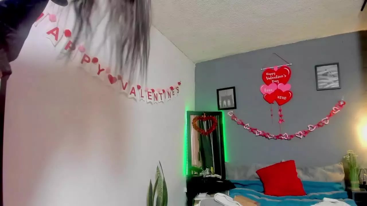 Offline Kitty_lovesTS on Streamray