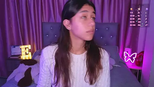 Freechat Emiily_Scott1 on StripChat